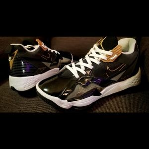 Jordan air zoom '92 black metallic gold
